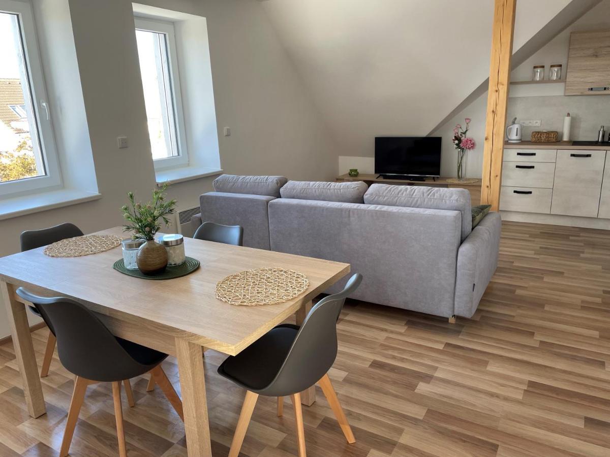 Apartman Studnice Na Vysocine Nove Mesto na Morave Ngoại thất bức ảnh